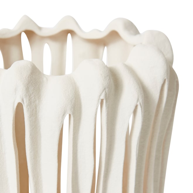 Nisha Candle Holder - White, 28cm (H)