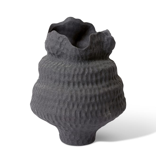 Dakalo Vessel - Black, 38cm (H)