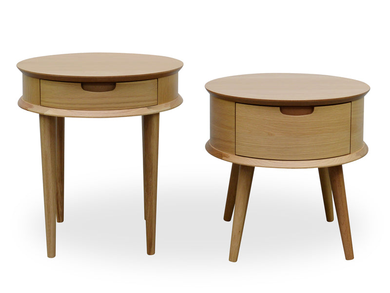 CST222WAL-VN Round Side Table - Walnut