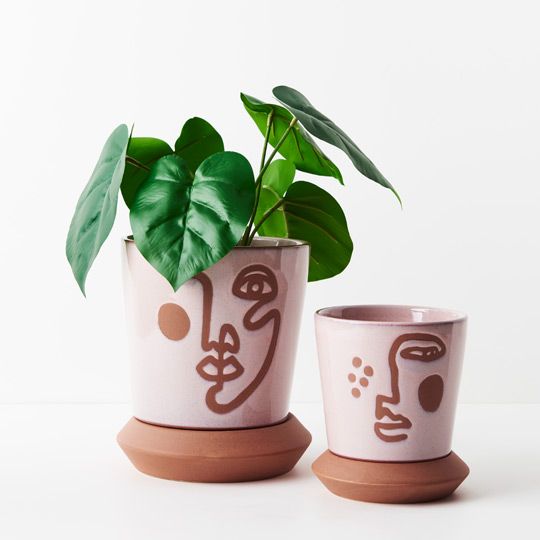 2 x Pot Nikita W of Saucer Terracotta (FI8860TC)