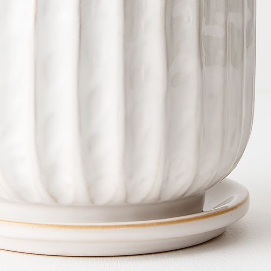 2 x Pot Clovelly w/saucer - White