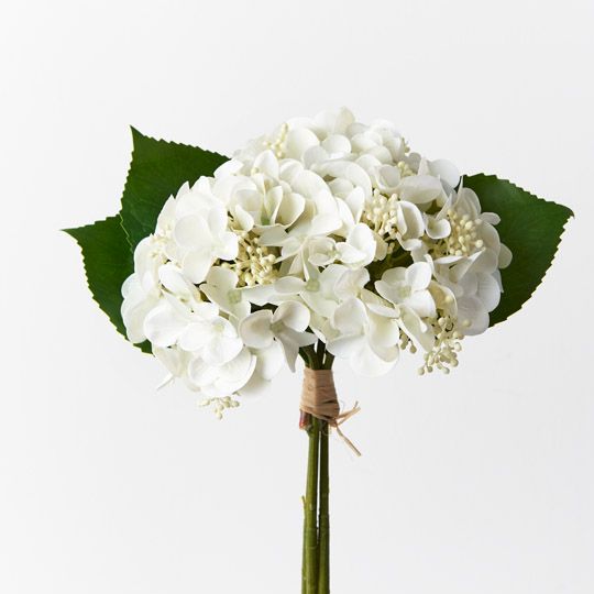 12 x Hydrangea Bouquet White 33cml (FI9436WH)