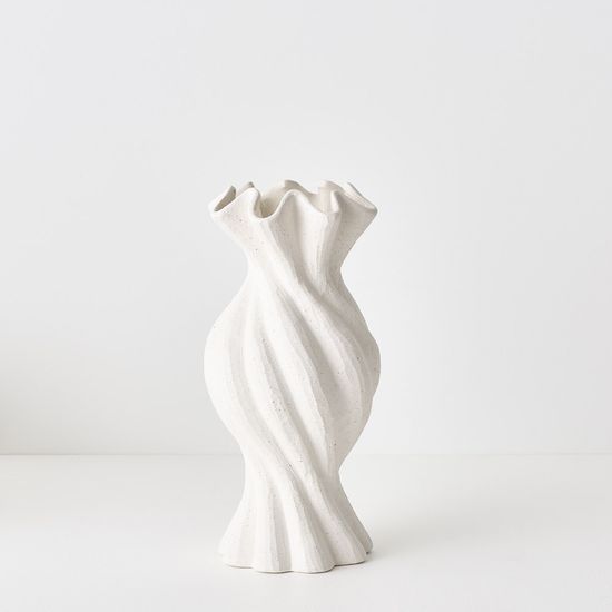 2 x Gustel Twist Vase - White