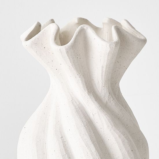 2 x Gustel Twist Vase - White
