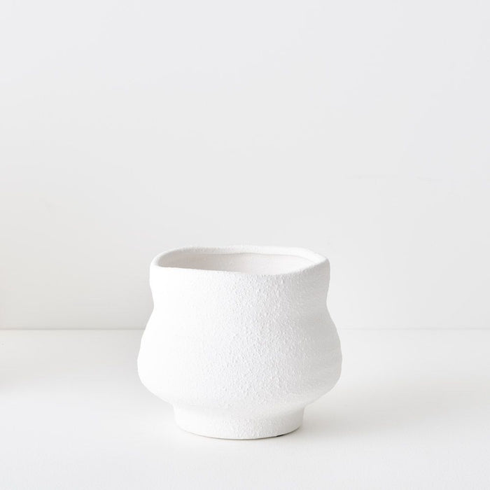 Landon Pot - White, 15cmh x 18cmd