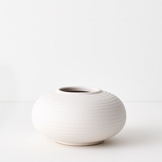 6 x Karitte Vase - White