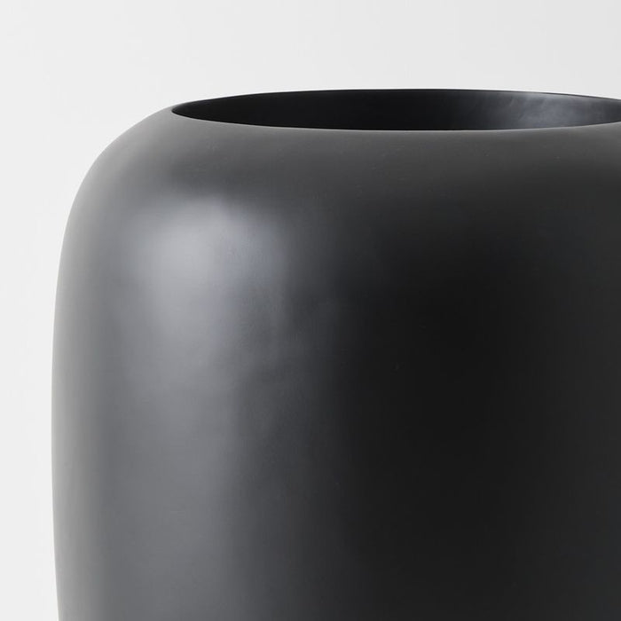 Solveig Pot - Black, 60cmh x 55cmd