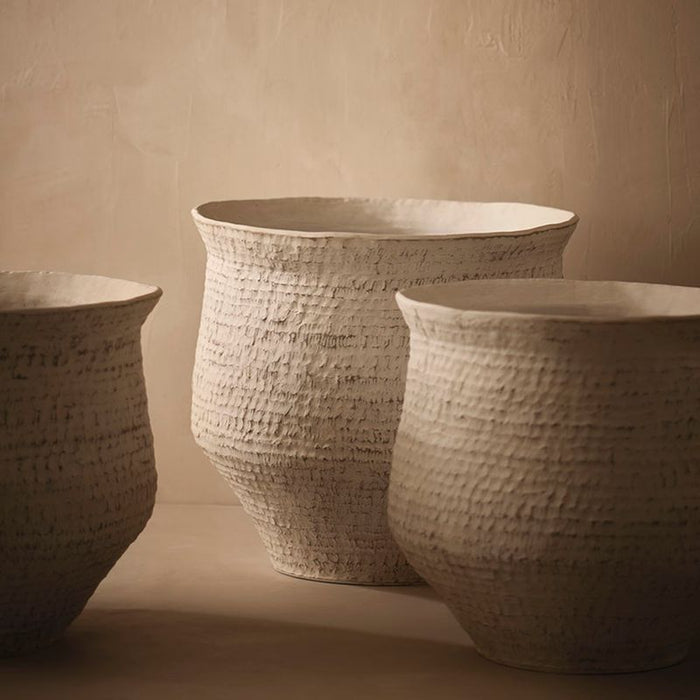Tali Pot - Whisper White, 66cml x 66cmw x 65cmh