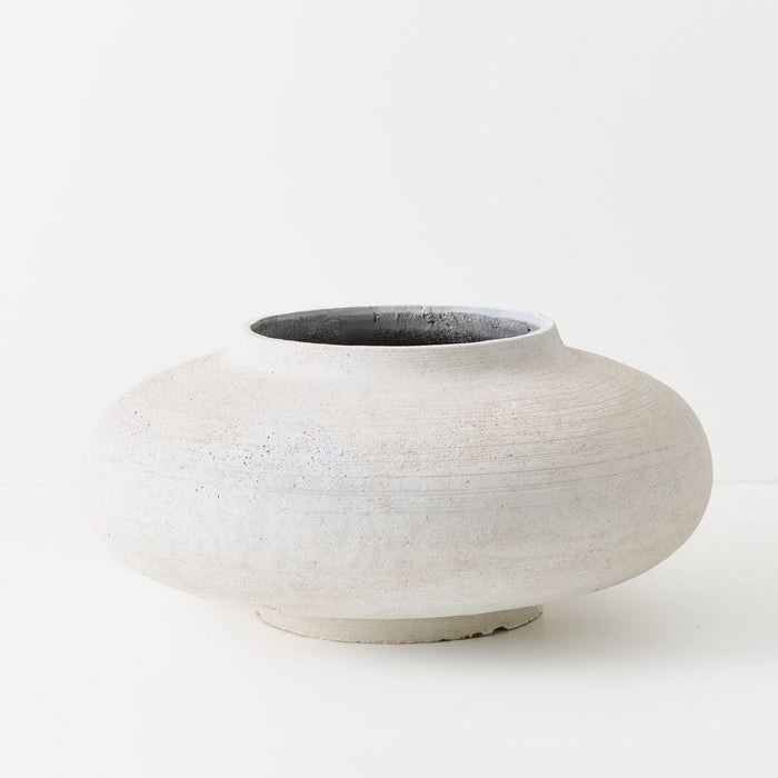 Novae Pot - Whisper White, 74cml x 74cmw x 34cmh