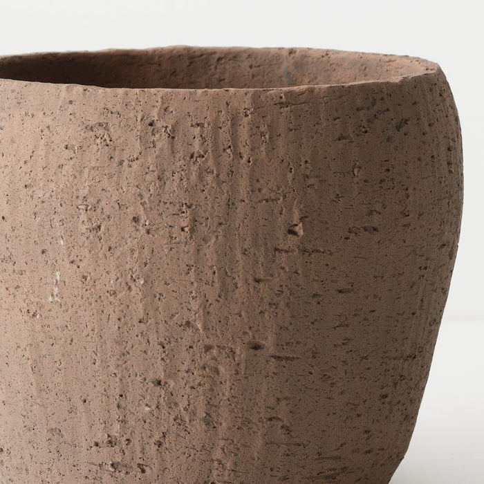 Wren Pot - Kona, 21cml x 21cmw x 17cmh
