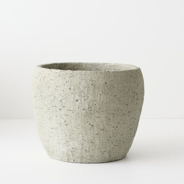 Wren Pot - Lichen, 21cml x 21cmw x 17cmh