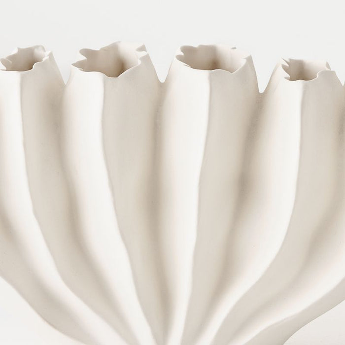 Aislin Vase - White, 26cml x 16cmw x 16cmh
