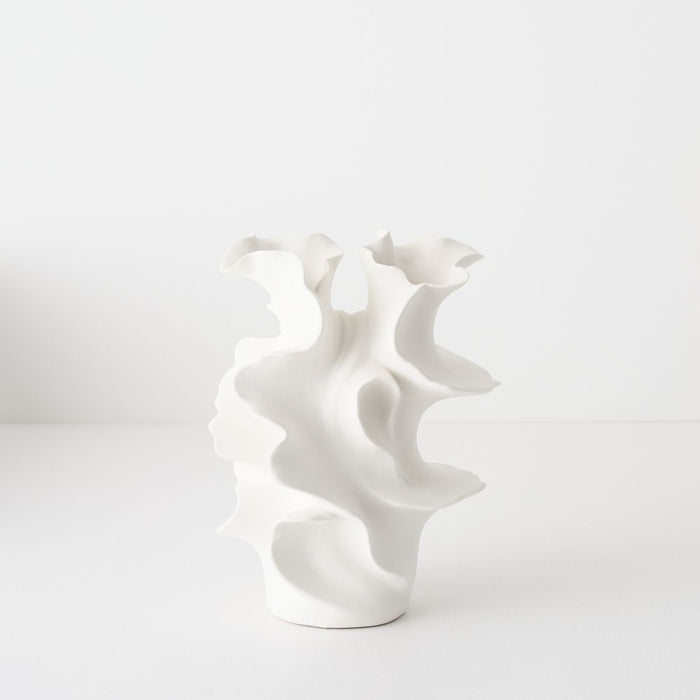 Eveline Vase - White, 21cml x 15cmw x 26cmh