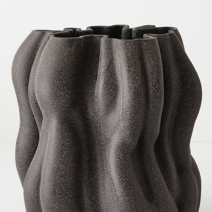 Ophelia Vase - Umber, 26cml x 24cmw x 28cmh