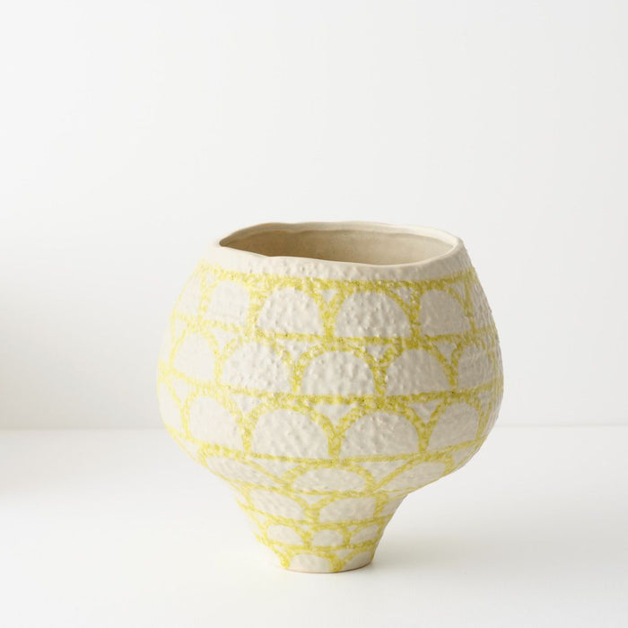 Aurora Pot - Limoncello, 26cml x 25cmw x 24cmh