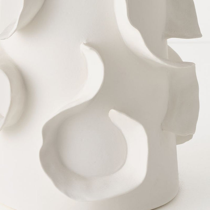 Amara Vase - White, 19cmw x 22cmh