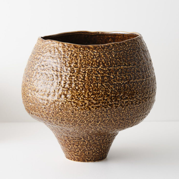 Aurora Pot - Pangolin, 32cmh x 35cmd