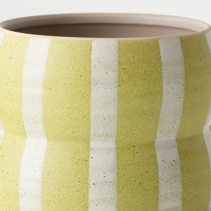 Arlo Pot - Myrtle, 16cmh x 18cmd