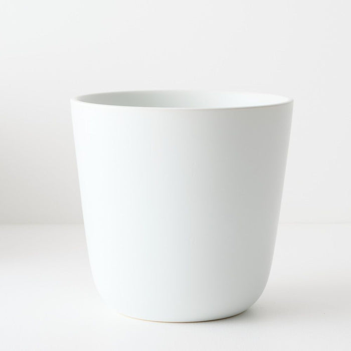 Lunar Pot - Milk, 19cmh x 20cmd