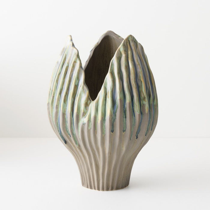 Vale Vase - Leaf, 30cmh x 21cmd