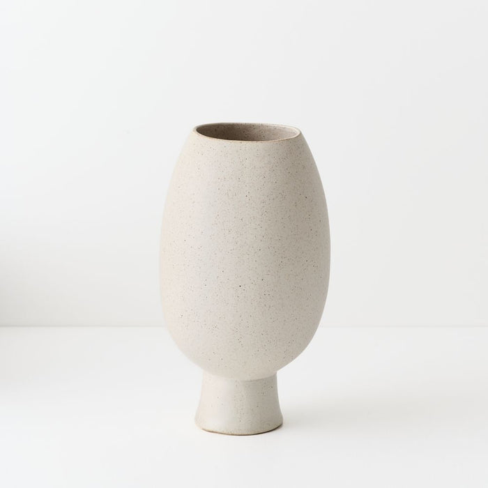 Freja Vase - Sand, 17cml x 17cmw x 32cmh