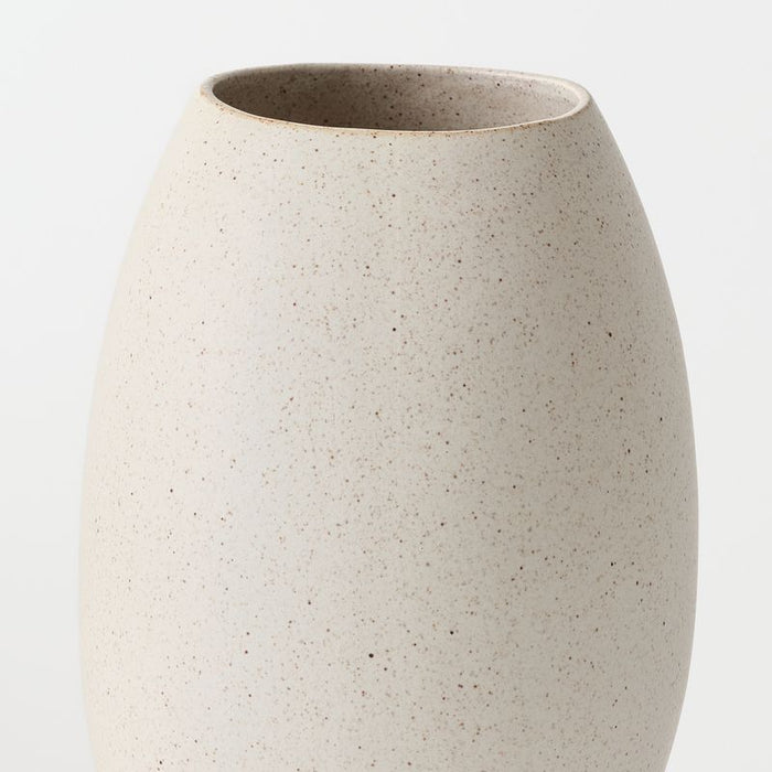 Freja Vase - Sand, 17cml x 17cmw x 32cmh