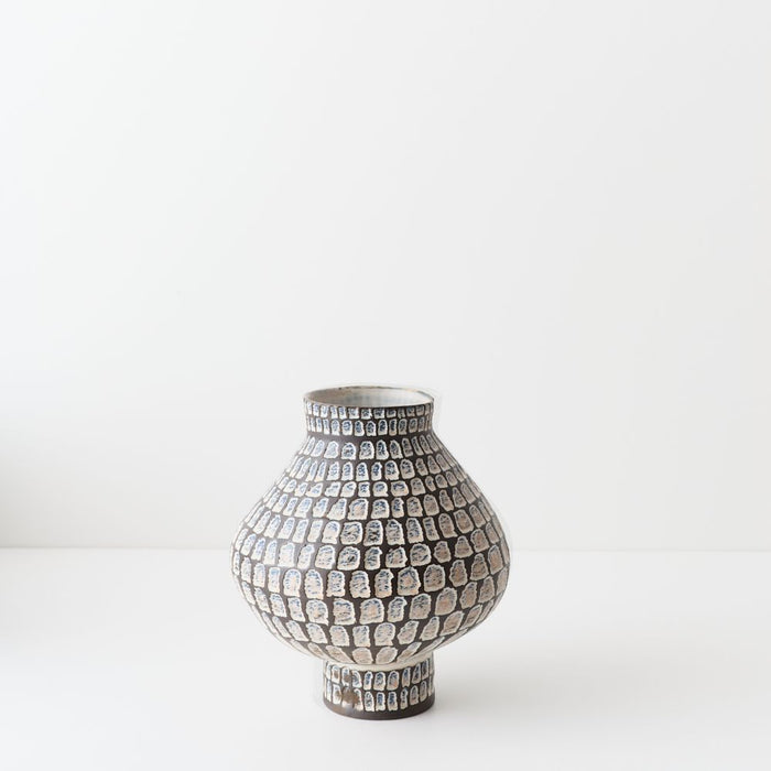 Aska Vase - Fleck, 22.5cml x 22.5cmw x 26cmh