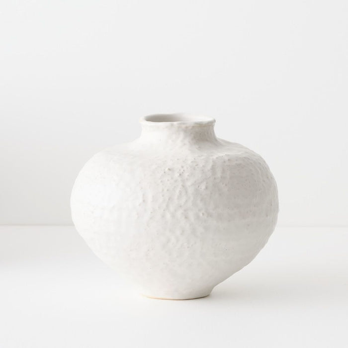 Pyra Vase - White, 17cmh x 20cmd