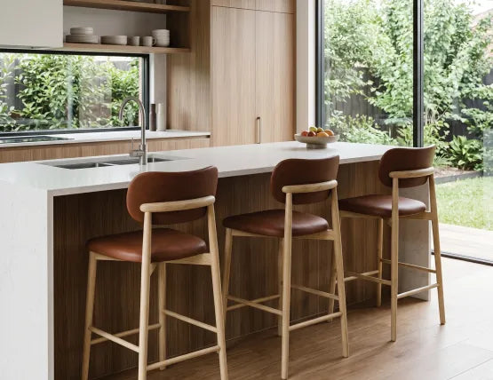 Oskar Bar Stool - Natural - Retro Brandy PU - 75cm Seat Height (Bar Bench Height), Leather