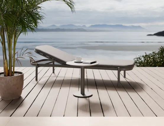 Verano Sun Lounge - Charcoal - with Side Table - Husk Cushions, Aluminium