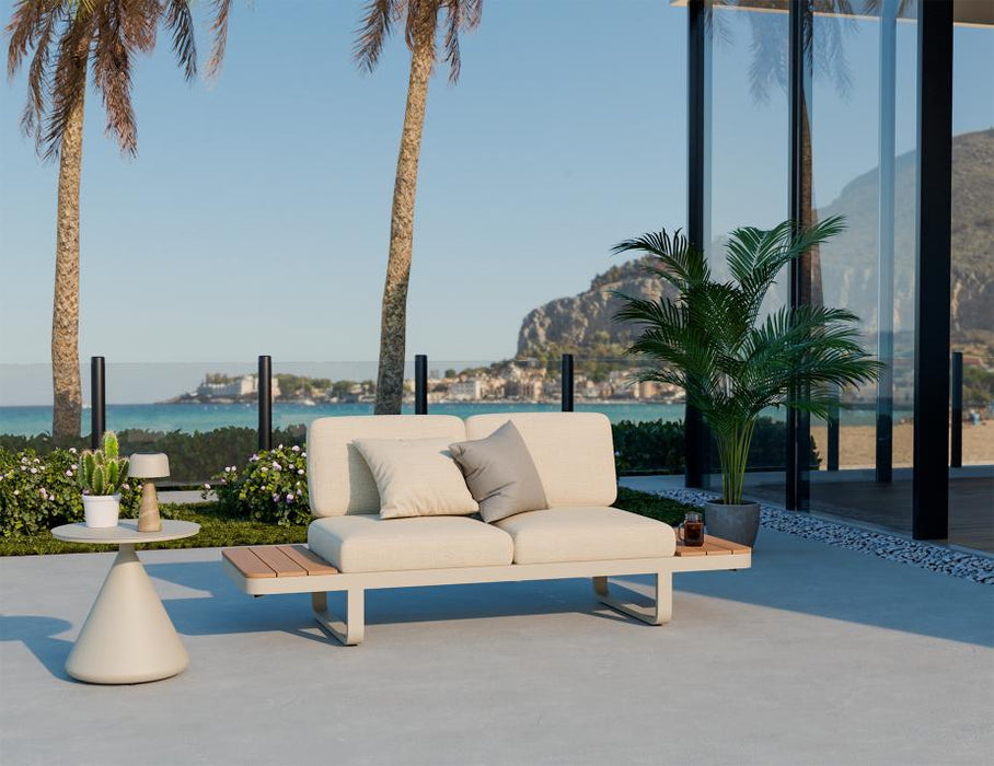 Delmar Config B - Outdoor - Latte - Husk Cushions