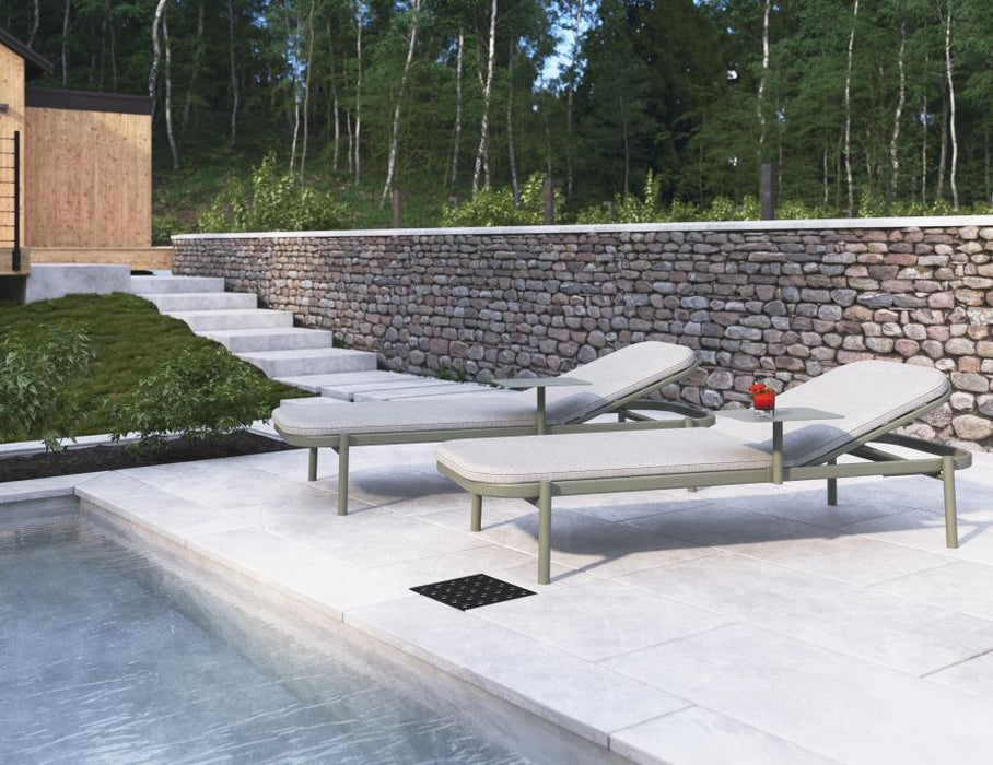Verano Sun Lounge - Eucalyptus Green - with Side Table - Granite Grey Cushions