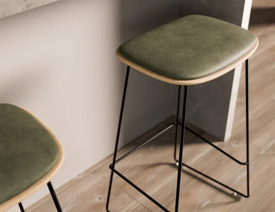 Elva Stool - Natural Seat - Green Pad - Black Frame - 67cm (Kitchen Bench Height), Leather