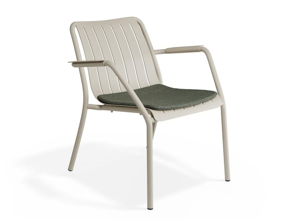 Roku Lounge Chair - Outdoor - Latte - Chair with Green Cushion