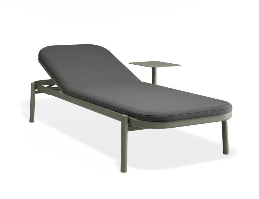 Verano Sun Lounge - Eucalyptus Green - with Side Table - Granite Grey Cushions