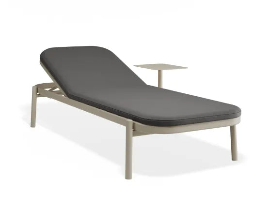 Verano Sun Lounge - Latte - with Side Table - Granite Grey Cushion, Aluminium