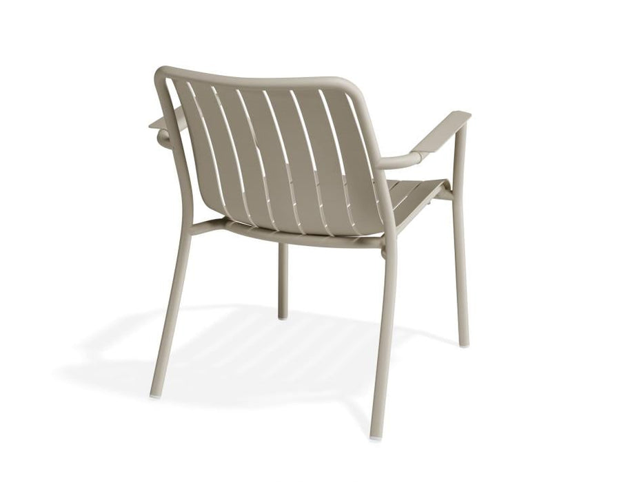 Roku Lounge Chair - Outdoor - Latte - Chair with Husk Cushion
