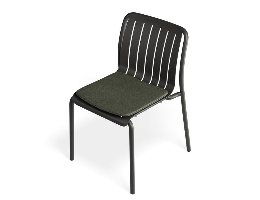 Roku Dining Chair - Outdoor - Charcoal - Chair with Green Cushion