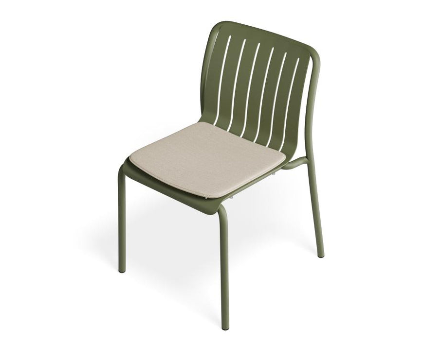 Roku Dining Chair - Outdoor - Eucalyptus Green - Chair with Husk Cushion