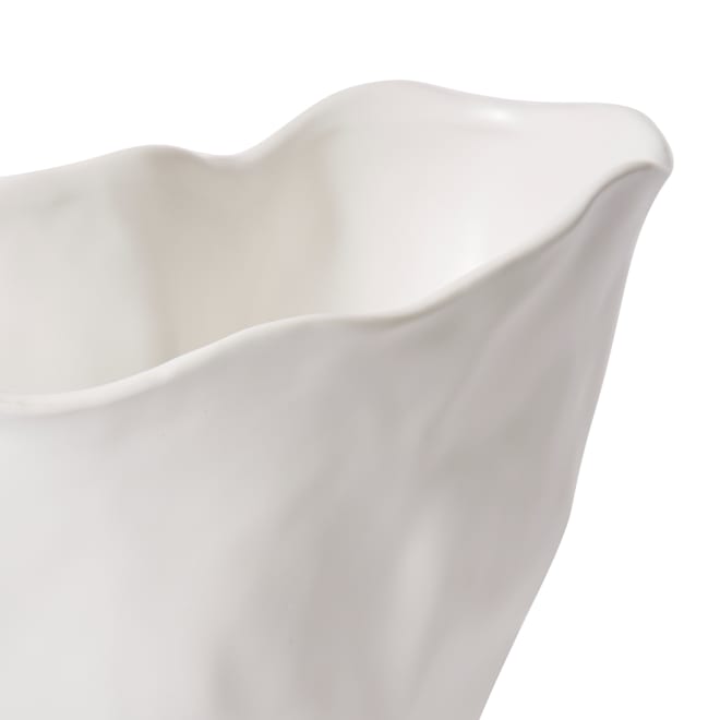 Kerry Vase - White, 20cm (H)