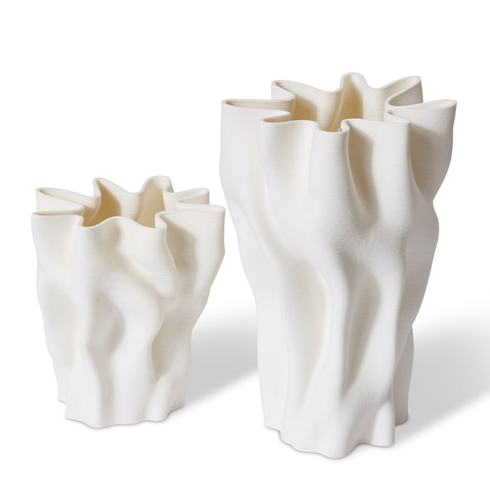 Ailsa Vase - White, 20cm (H)