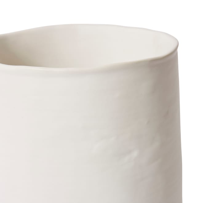 Yvette Vase - Matt White, 31cm (H)