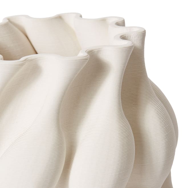Mieke Vessel - Ivory, 29cm (H)