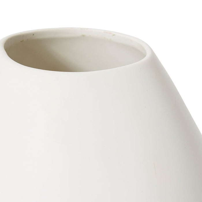 Nakano Vase - White, 20cm (H)