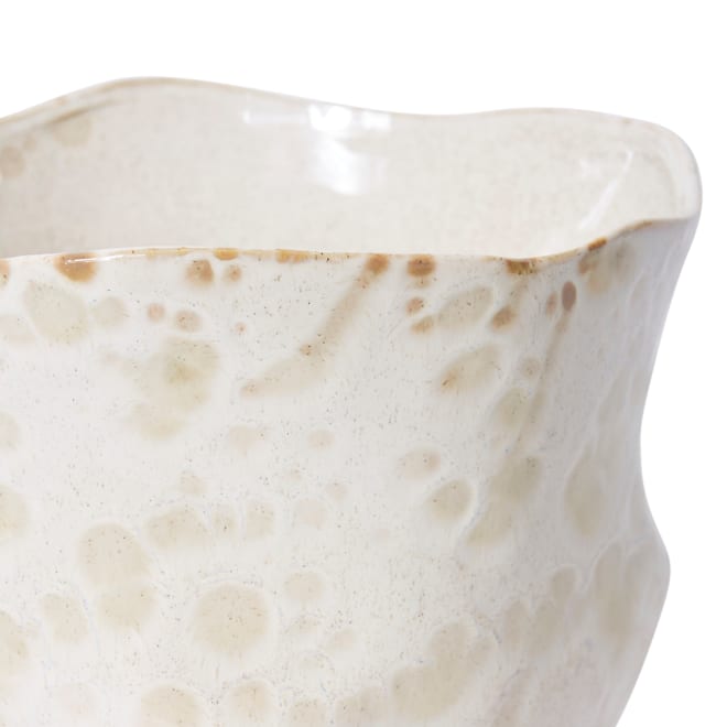 Alfonso Pot - Ivory, 23cm (H)