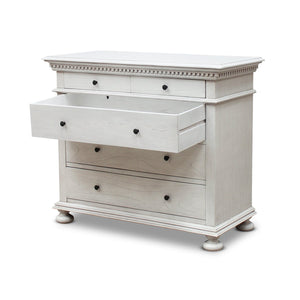 Hudson Furniture Augusta Chest Of Drawers